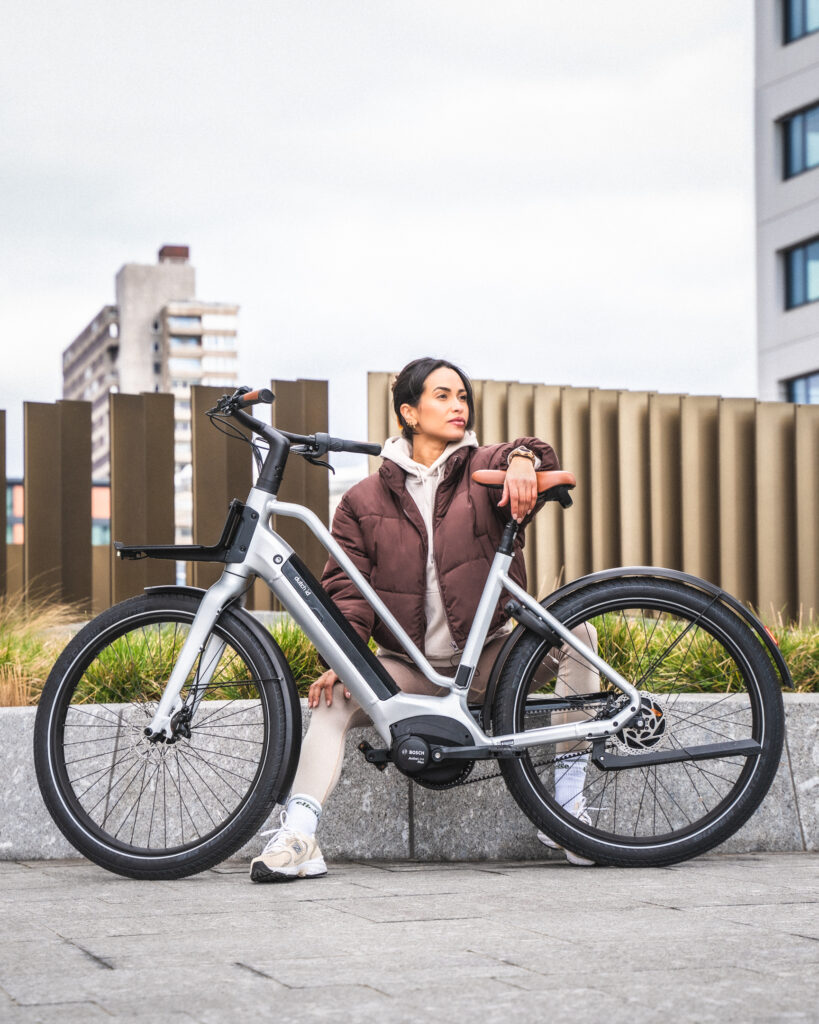 Dutch ID Flow urban e-bike middenmotor